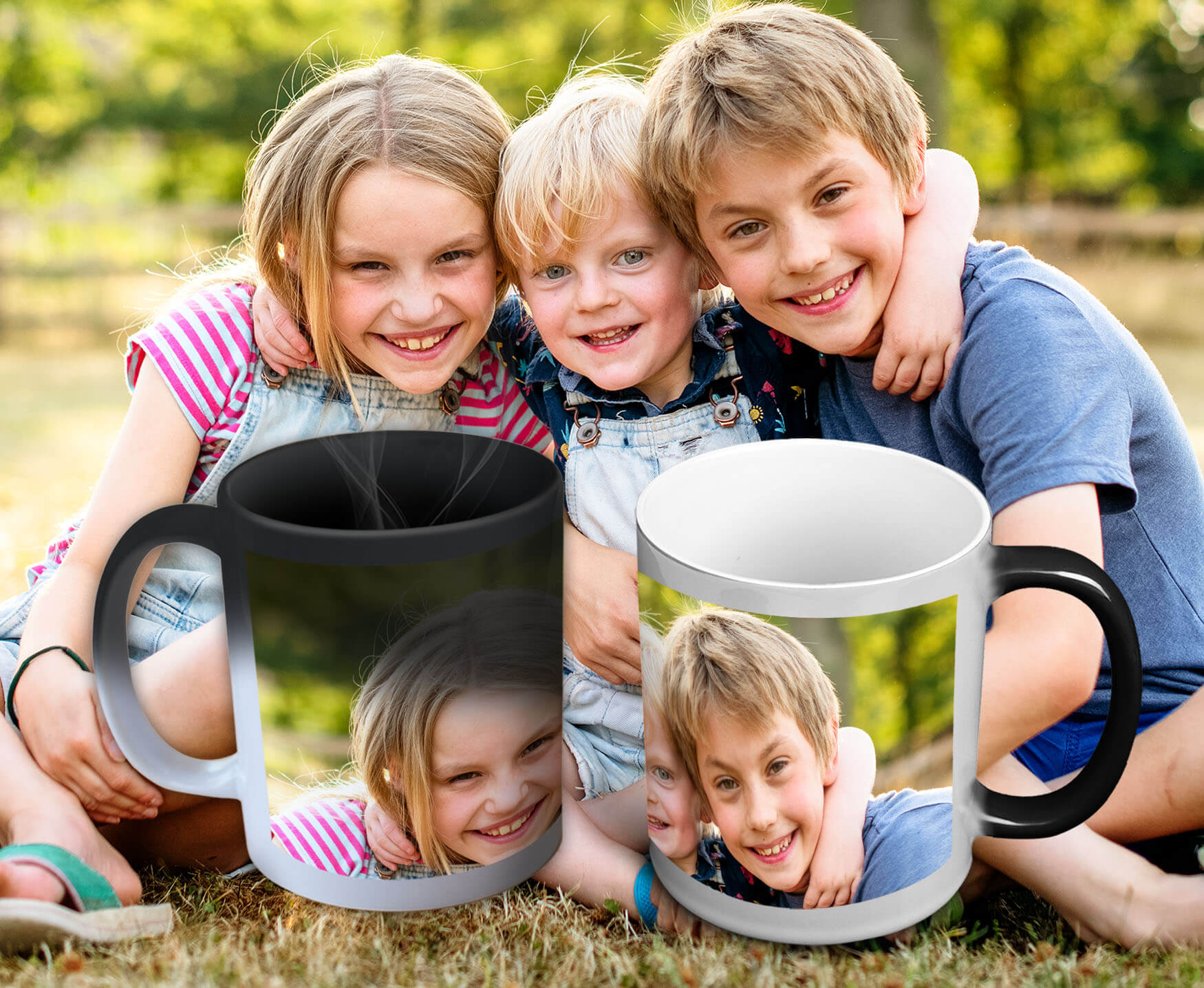 Colour-changing-ceramic-mug-personalised-2-mugs-3-kids-in-park-bgnd-LP1750x1436